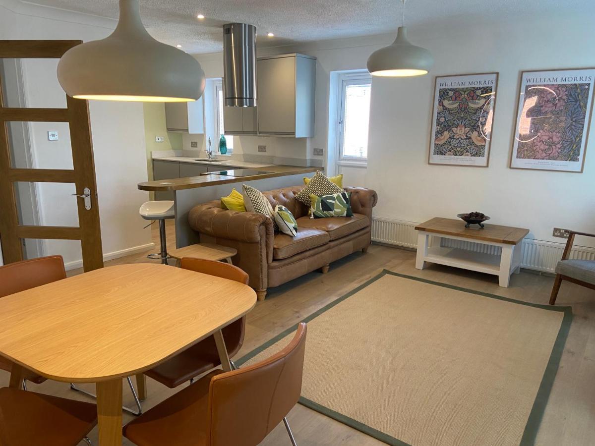 Rivergem - Riverside Coach House 윈체스터 외부 사진